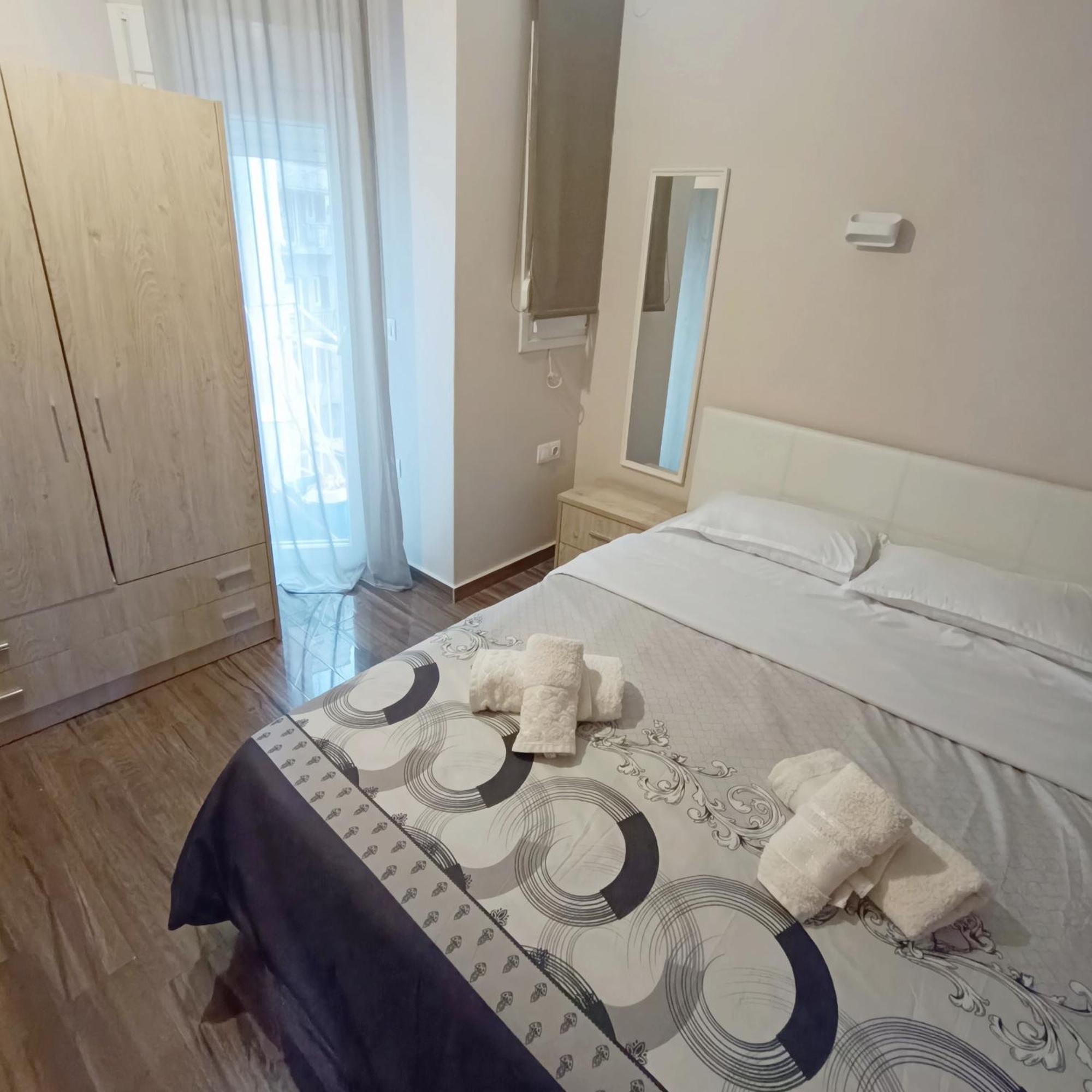 סלוניקי Luxury Apartment In The Heart Of The City. מראה חיצוני תמונה